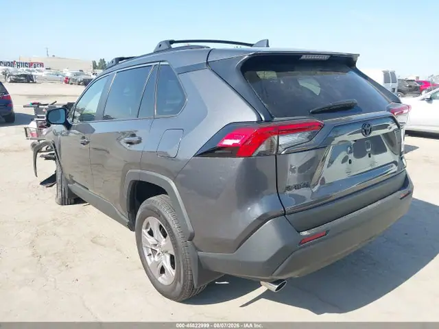 2T3P1RFV5SC528961 — 2025 Toyota RAV4 XLE, фото 3 с аукциона IAAI 30.09.2026, Передняя часть слева