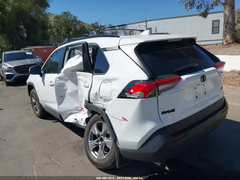 2025 Toyota Rav4 Xle VIN 2T3W1RFV5SC316587 фото 3