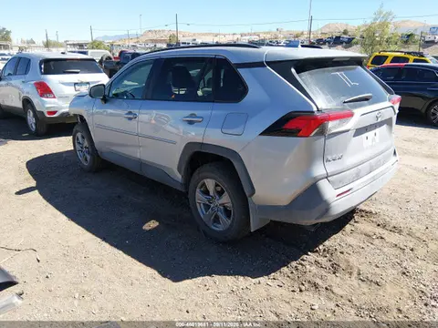 2025 Toyota Rav4 Xle VIN 2T3P1RFV5SW628153 фото 3