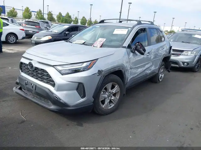 2025 Toyota Rav4 Xle VIN 2T3W1RFV5SW405056 фото 2