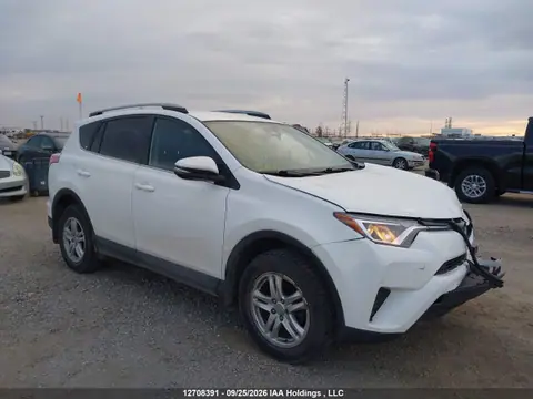2T3BFREV0JW767568 — 2018 Toyota RAV4, Передняя часть (Front), фото до ремонта