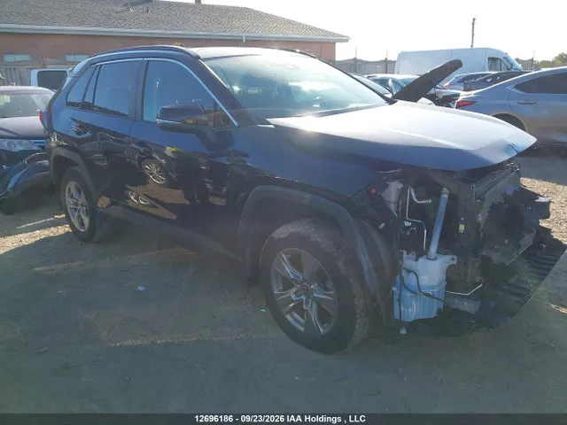2022 Toyota RAV4 VIN 2T3R1RFV2NC301675 фото 1