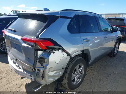 2025 Toyota RAV4 VIN 2T3RWRFV1SW290180 фото 4