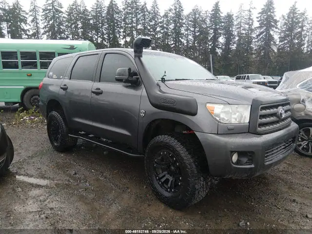 5TDDY5G12GS136644 Toyota Sequoia Platinum 5.7L V8 2016 — повреждение Механические повреждения, фото до ремонта