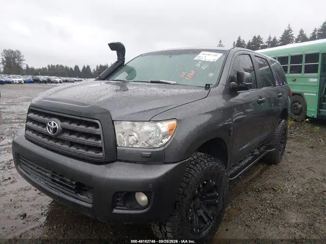 5TDDY5G12GS136644 — 2016 Toyota Sequoia Platinum 5.7L V8, фото 2 с аукциона IAAI 14.10.2026, Механические повреждения