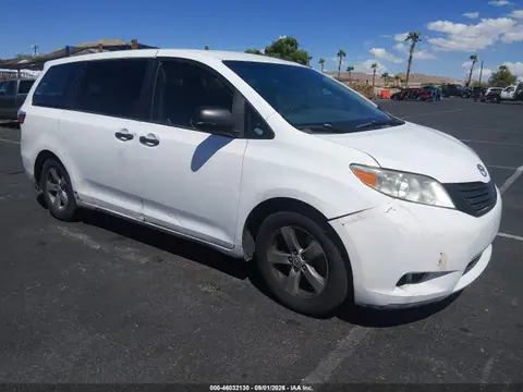 2017 Toyota Sienna L 7 Passenger VIN 5TDZZ3DCXHS807976 фото 1