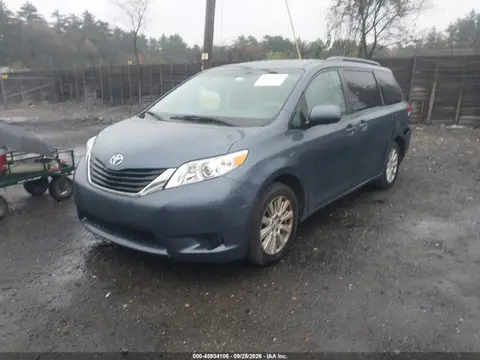 2014 Toyota Sienna Le 7 Passenger VIN 5TDJK3DCXES079041 фото 2