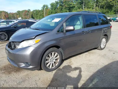 2015 Toyota Sienna Le 7 Passenger VIN 5TDJK3DC3FS111104 фото 2