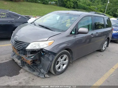 2014 Toyota Sienna Le 8 Passenger VIN 5TDKK3DC6ES516926 фото 2