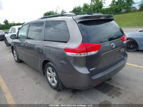 2014 Toyota Sienna Le 8 Passenger VIN 5TDKK3DC6ES516926 фото 3