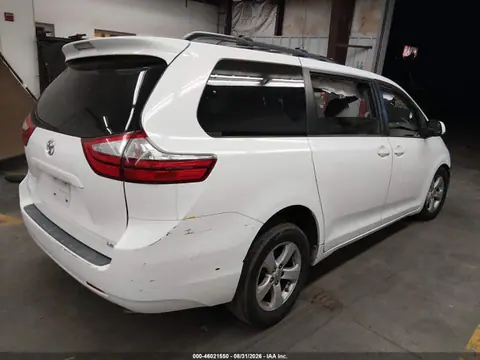 2015 Toyota Sienna Le 8 Passenger VIN 5TDKK3DC3FS568838 фото 4