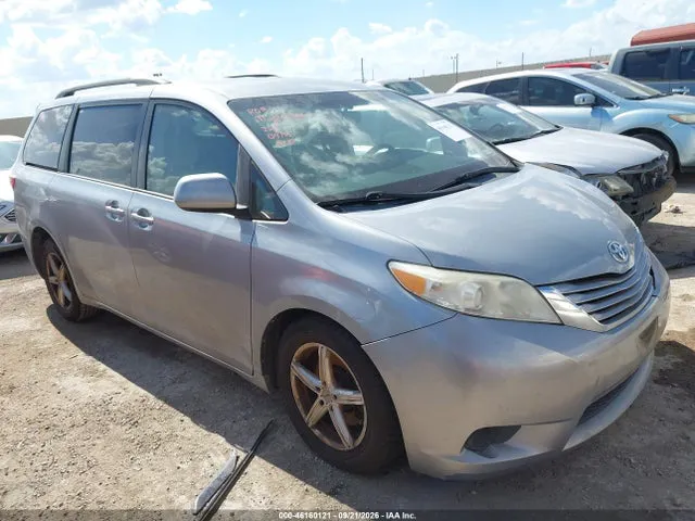 2015 Toyota Sienna Le 8 Passenger VIN 5TDKK3DC7FS610752 фото 1