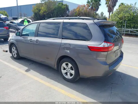 2015 Toyota Sienna Le 8 Passenger VIN 5TDKK3DC5FS641238 фото 3