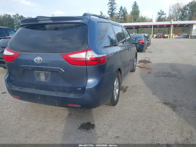 5TDKK3DC9FS572943 — 2015 Toyota Sienna LE 8 Passenger, фото 4 с аукциона IAAI 14.10.2026, Естественный износ