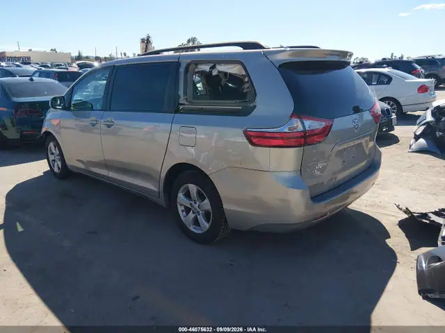 5TDKK3DC5GS714559 — 2016 Toyota Sienna LE 8 Passenger, фото 3 с аукциона IAAI 14.10.2026, Повреждения со всех сторон