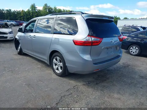 2017 Toyota Sienna Le 8 Passenger VIN 5TDKZ3DC3HS785644 фото 3