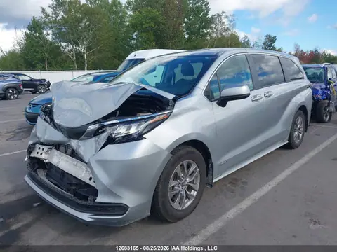 2021 Toyota Sienna Le 8-passenger VIN 5TDGRKEC5MS065481 фото 2