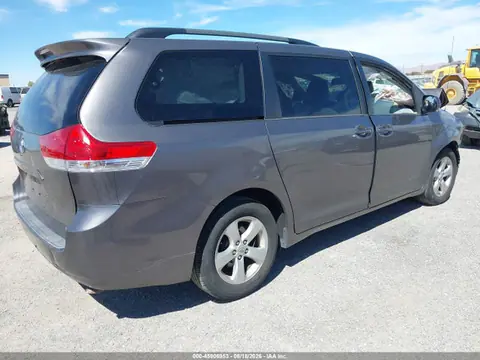 2014 Toyota Sienna Le V6 8 Passenger VIN 5TDKK3DC3ES469340 фото 4