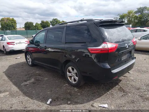 2015 Toyota SIENNA LE VIN 5TDKK3DC0FS590733 фото 3