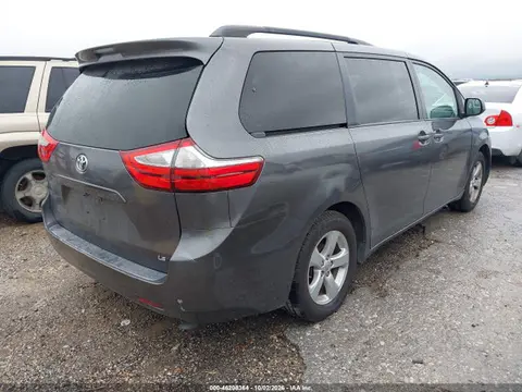 2015 Toyota SIENNA LE VIN 5TDKK3DC8FS628015 фото 4