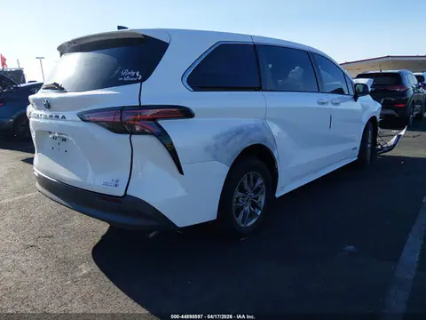 2021 Toyota SIENNA LE VIN 5TDKRKEC5MS034449 фото 4