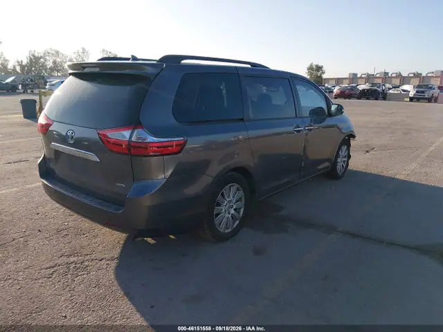 5TDYK3DC8FS592918 — 2015 Toyota Sienna Limited Premium 7 Passenger, фото 4 с аукциона IAAI 14.10.2026, Передняя часть справа