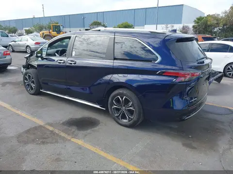 2025 Toyota Sienna Platinum VIN 5TDESKFC4SS192939 фото 3
