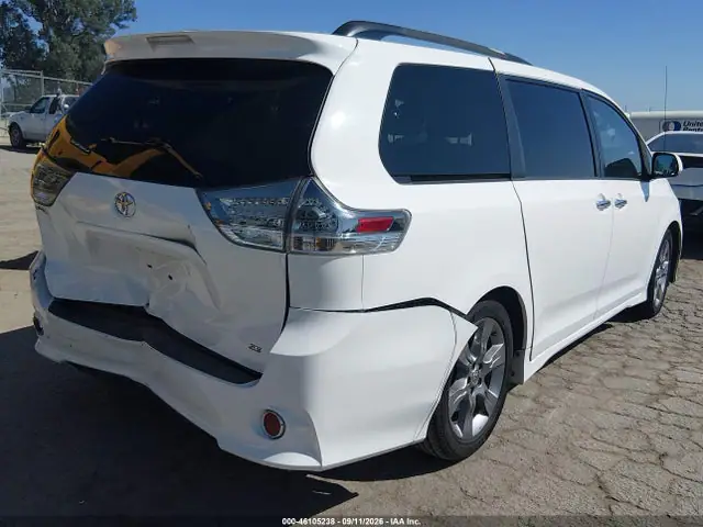 5TDXK3DC5ES436071 — 2014 Toyota Sienna SE 8 Passenger, фото 4 с аукциона IAAI 14.10.2026, Задняя часть