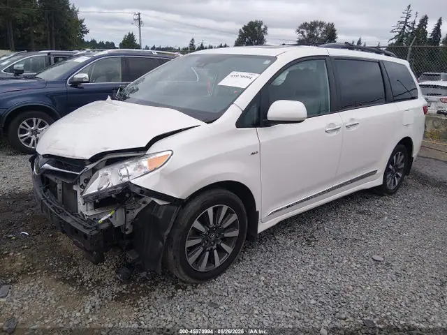 5TDDZ3DC3LS230744 — 2020 Toyota Sienna XLE, фото 2 с аукциона IAAI 30.09.2026, Передняя часть