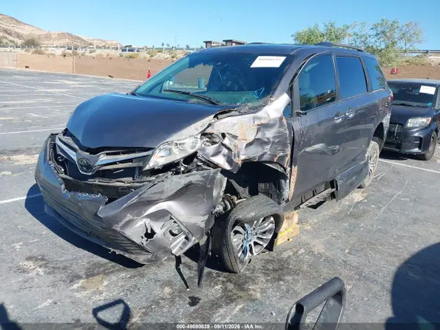 5TDYZ3DC9LS038584 — 2020 Toyota Sienna XLE, фото 2 с аукциона IAAI 14.10.2026, Передняя часть слева