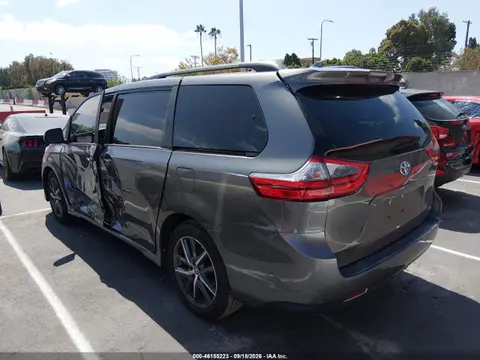 2020 Toyota SIENNA XLE VIN 5TDYZ3DC8LS024532 фото 3