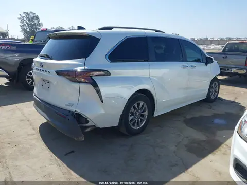 2023 Toyota SIENNA XLE VIN 5TDYRKECXPS144136 фото 4