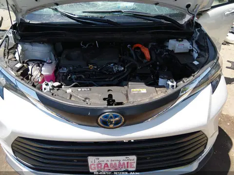 2024 Toyota SIENNA XLE VIN 5TDYSKFC4RS134756 фото 10