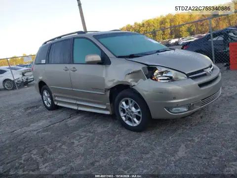 5TDZA22C75S340886 — 2005 Toyota Sienna, Передняя часть, фото до ремонта