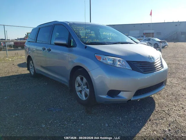 2014 Toyota Sienna VIN 5TDZK3DC3ES469787 фото 1