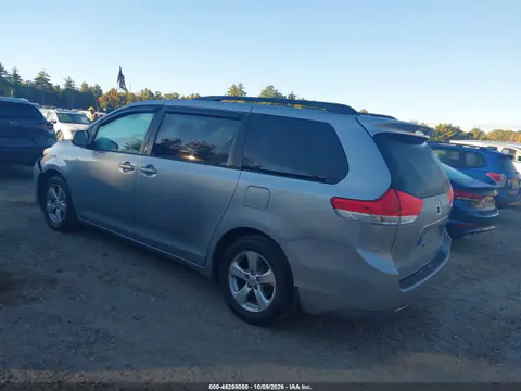 2014 Toyota Sienna Le V6 8 Passenger VIN 5TDKK3DC5ES524774 фото 4