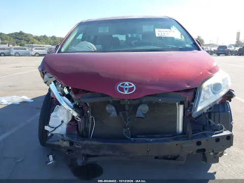 2017 Toyota Sienna Xle 8 Passenger VIN 5TDYZ3DC3HS899928 фото 6
