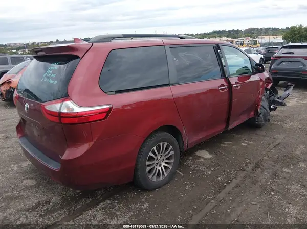 5TDYZ3DC2JS954567 — 2018 Toyota Sienna, фото 4 с аукциона IAAI 09.10.2026, Естественный износ