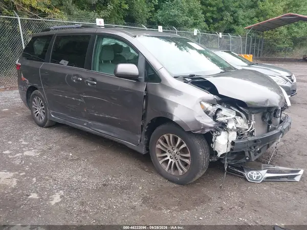 5TDYZ3DC8KS991981 — 2019 Toyota Sienna, Передняя часть (Front End), фото до ремонта