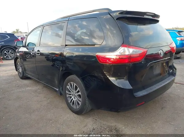 5TDYZ3DCXLS065339 — 2020 Toyota Sienna, фото 3 с аукциона IAAI, Град