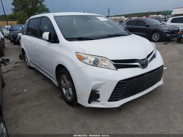 5TDKZ3DC8LS057407 — 2020 Toyota Sienna, Задняя часть (Rear), фото до ремонта