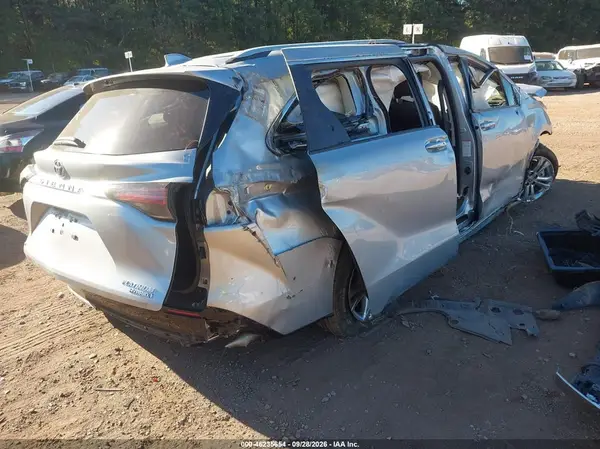 5TDESKFC4NS064950 — 2022 Toyota Sienna, фото 4 с аукциона IAAI, Опрокидывание