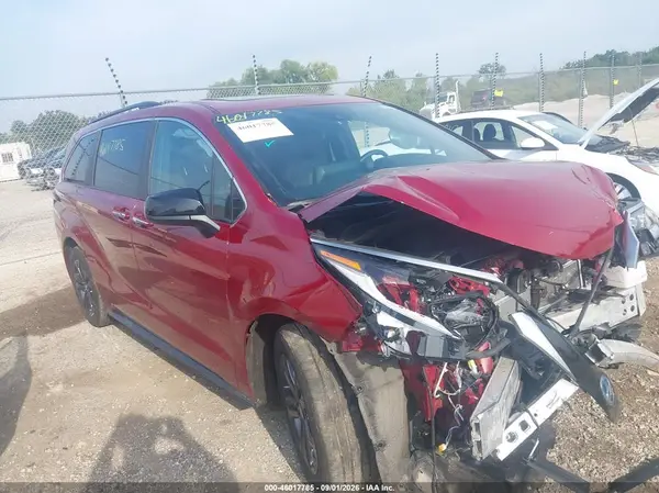 5TDDSKFC9RS153947 — 2024 Toyota Sienna, Передняя часть (Front End), фото до ремонта