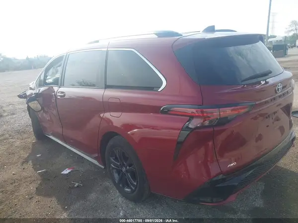 5TDDSKFC9RS153947 — 2024 Toyota Sienna, фото 3 с аукциона IAAI 13.10.2026, Передняя часть