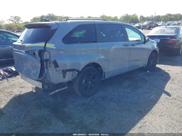 5TDCSKFC1SS200874 — 2025 Toyota Sienna, фото 4 с аукциона IAAI, Задняя часть