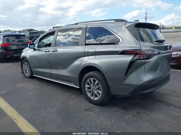5TDYRKECXTS296220 — 2026 Toyota Sienna, фото 3 с аукциона IAAI, Левый бок