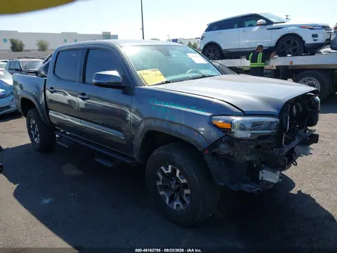 3TMCZ5AN7NM499930 — 2022 Toyota Tacoma 4WD Trd Off Road, Задняя часть (Rear), фото до ремонта