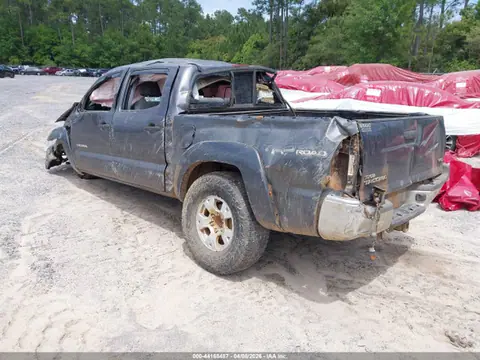 2015 Toyota Tacoma Base V6 VIN 5TFLU4EN7FX138227 фото 3