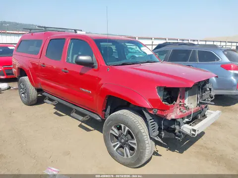 3TMMU4FN7FM073646 — 2015 Toyota Tacoma Base V6, Передняя часть (Front End), фото до ремонта