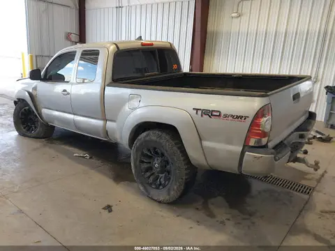 2015 Toyota Tacoma Base V6 VIN 5TFUU4EN4FX117744 фото 3